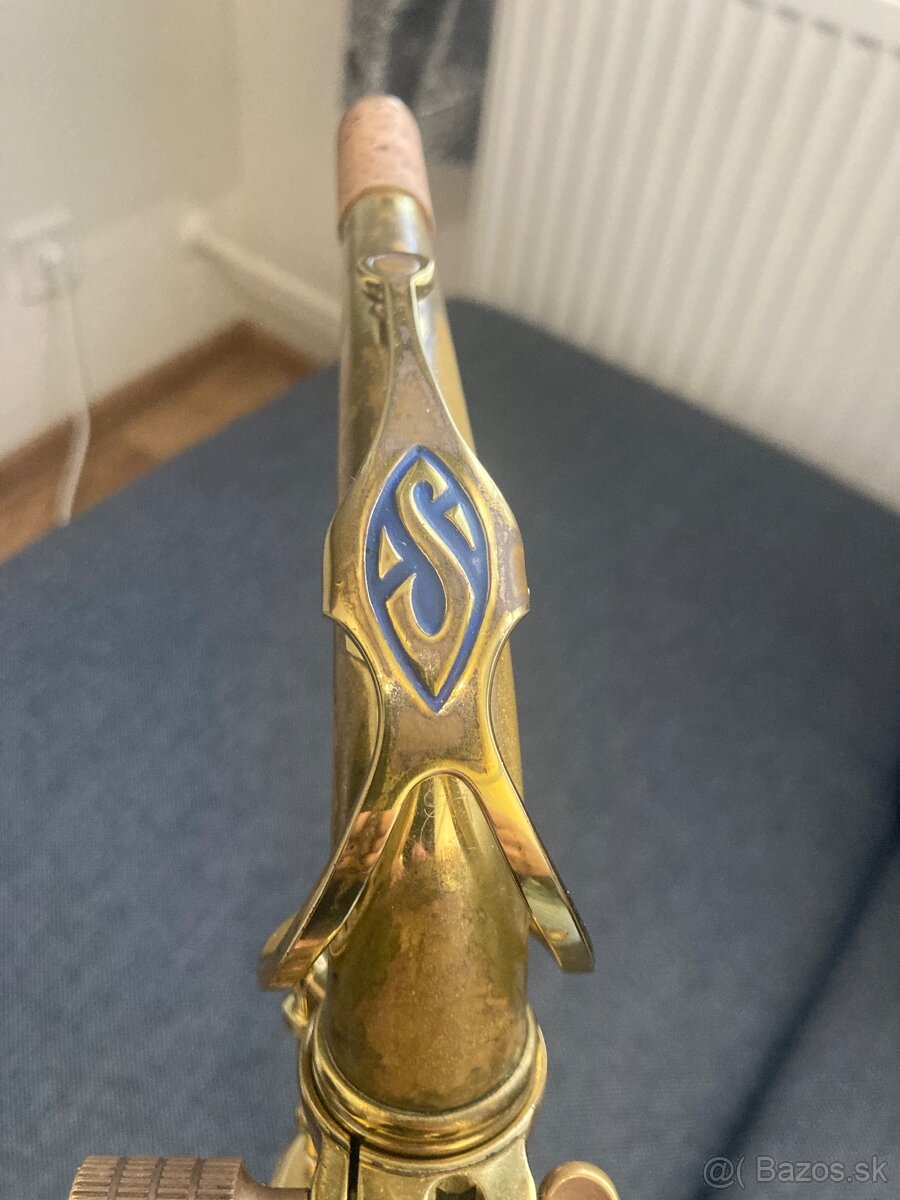 Saxofón selmer serie iii