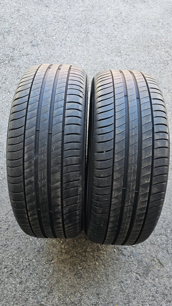 215/55R18
