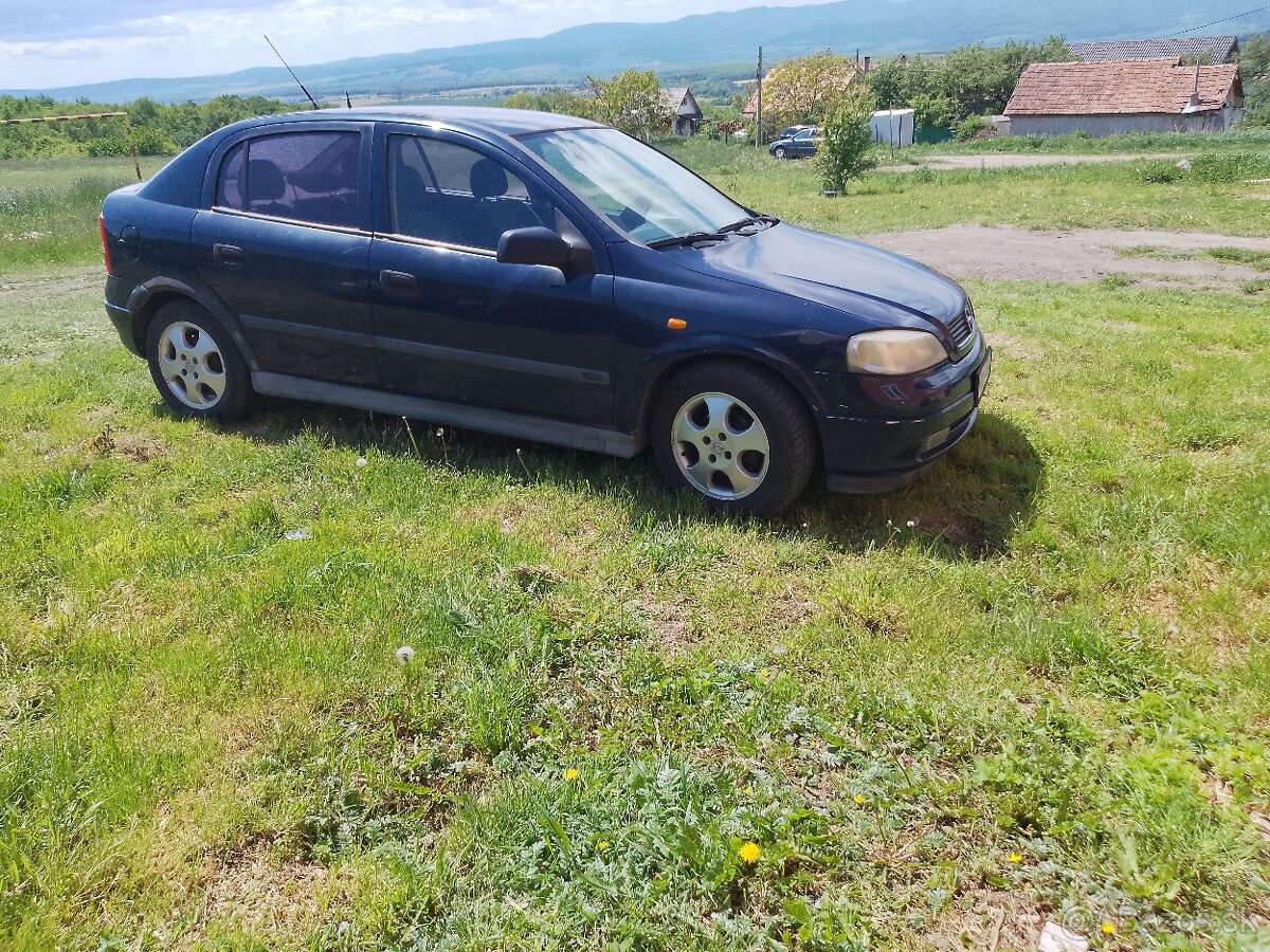 Opel Astra 1.4 16V 66kw
