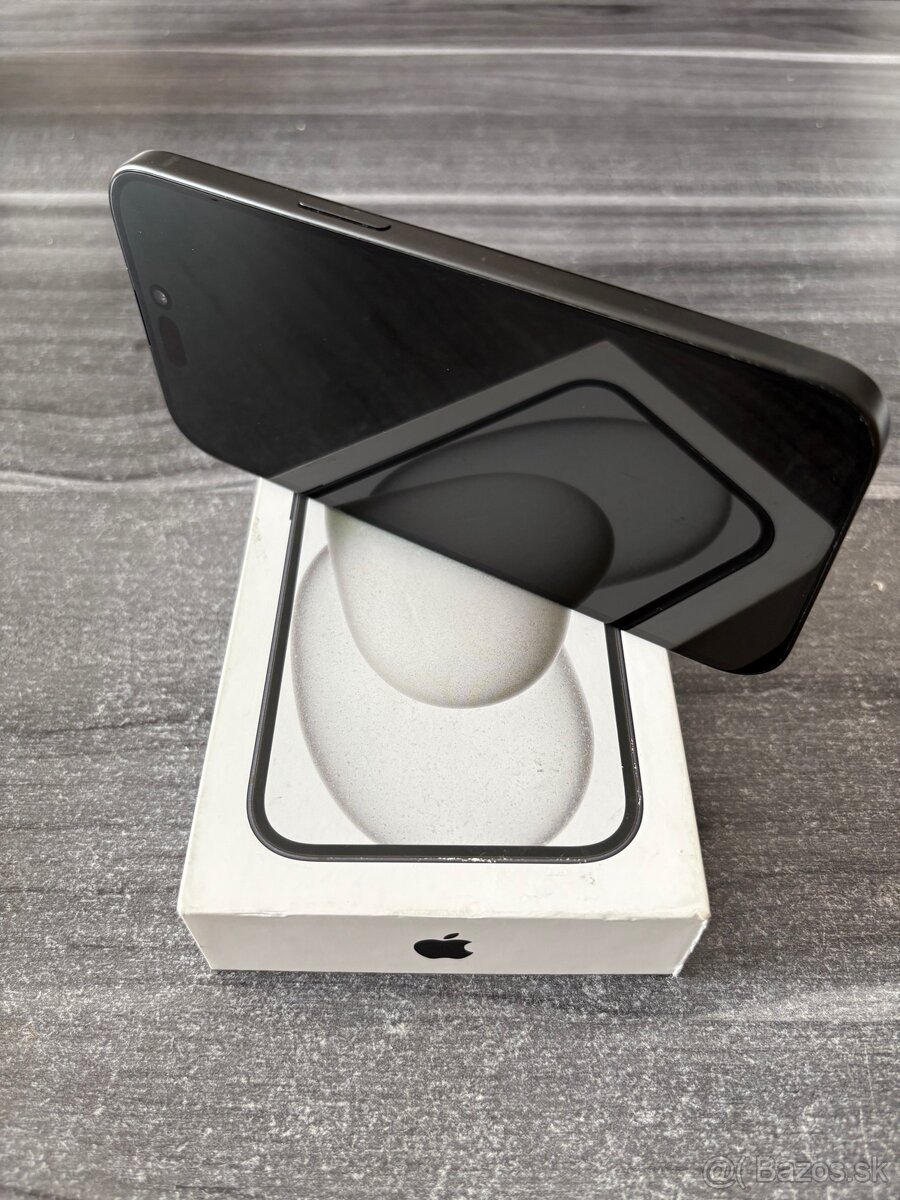 Predám iPhone 15, Black, 128GB