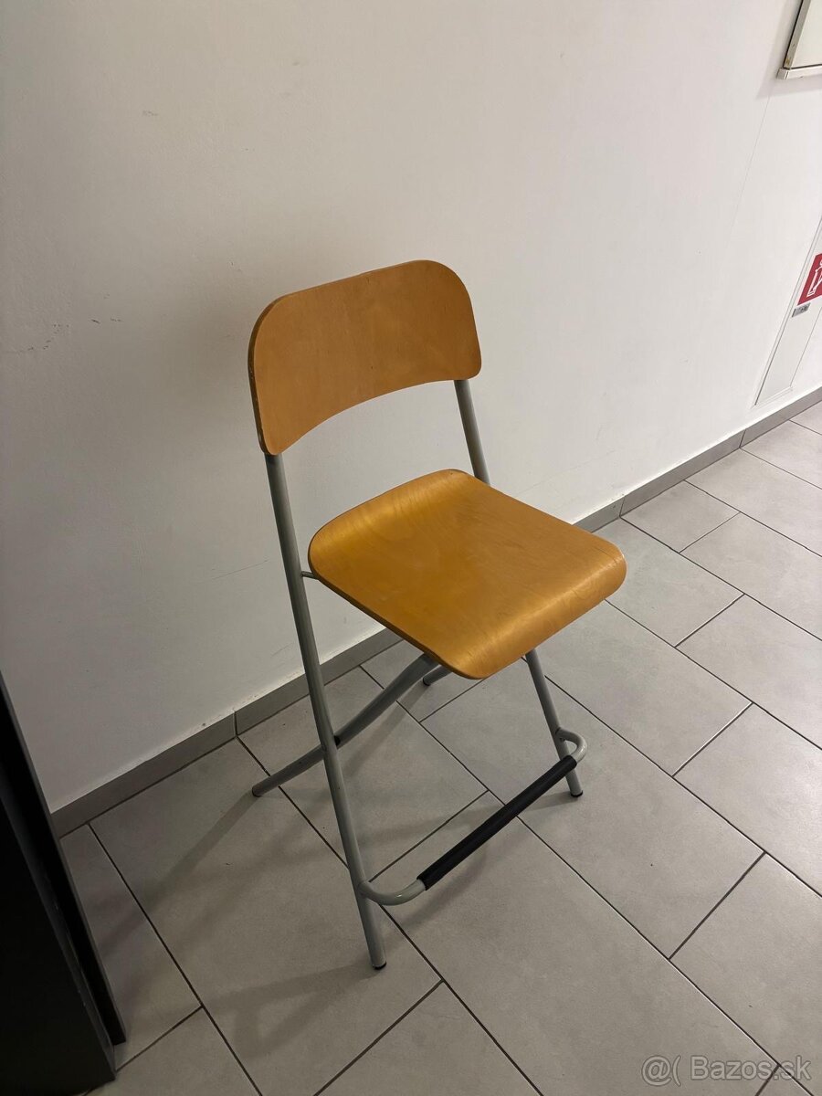 Skladacie stoličky vysoké
