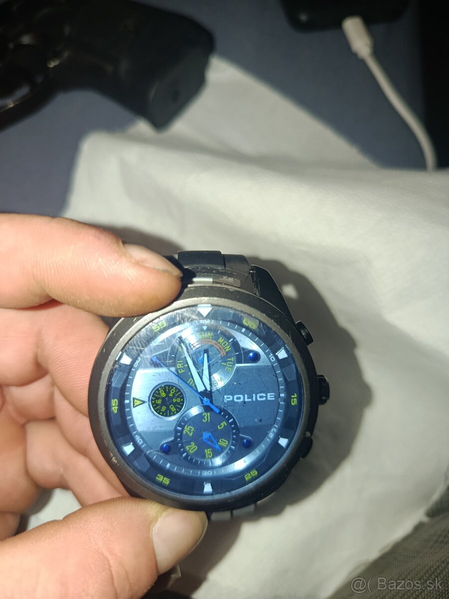 Predám značkové hodinky značky police.