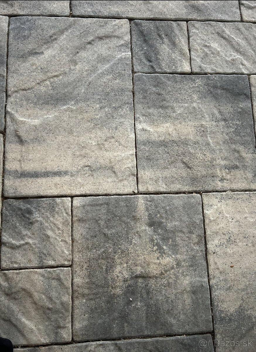 Zamkova dlažba 12 eur/ m2