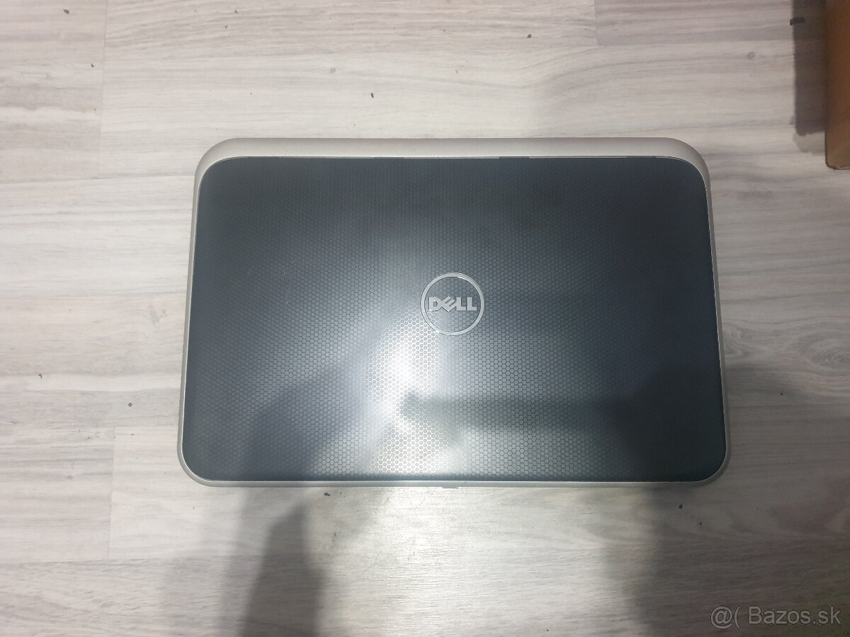 Dell inspiron 7520