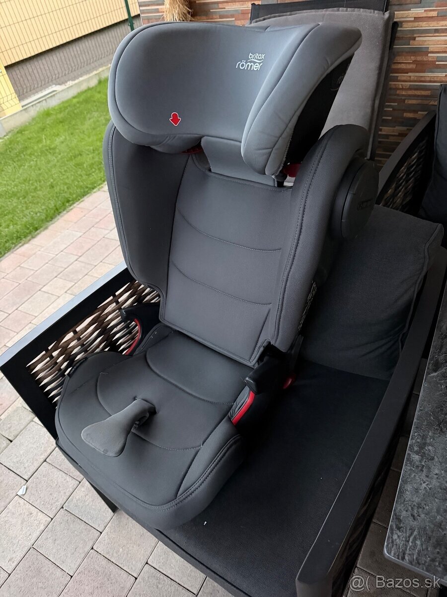 Britax Romer Kidfix 3 M