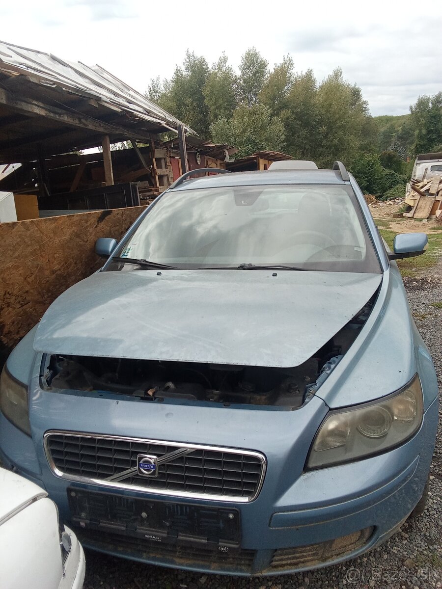 Predám Volvo v50 2.0diesel