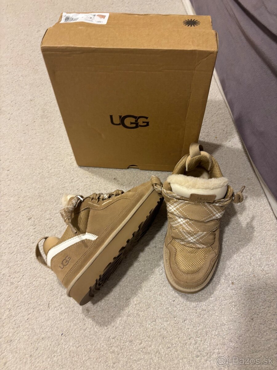 Obuv UGG