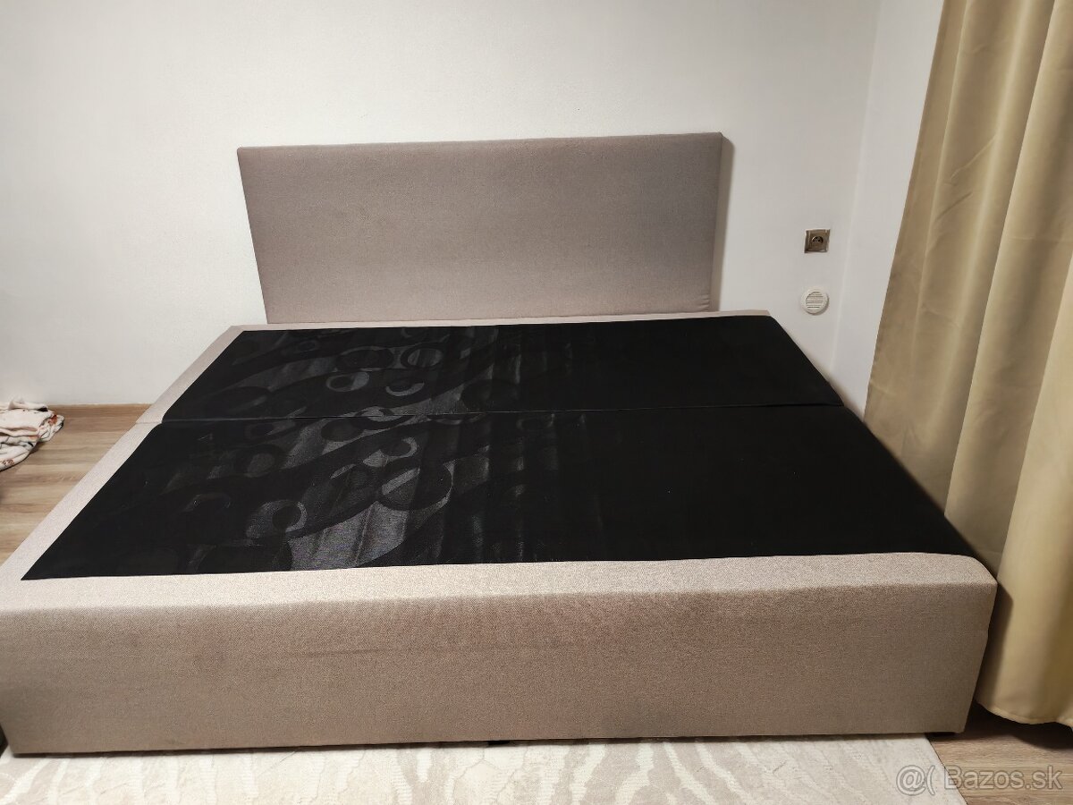 Postel na predaj