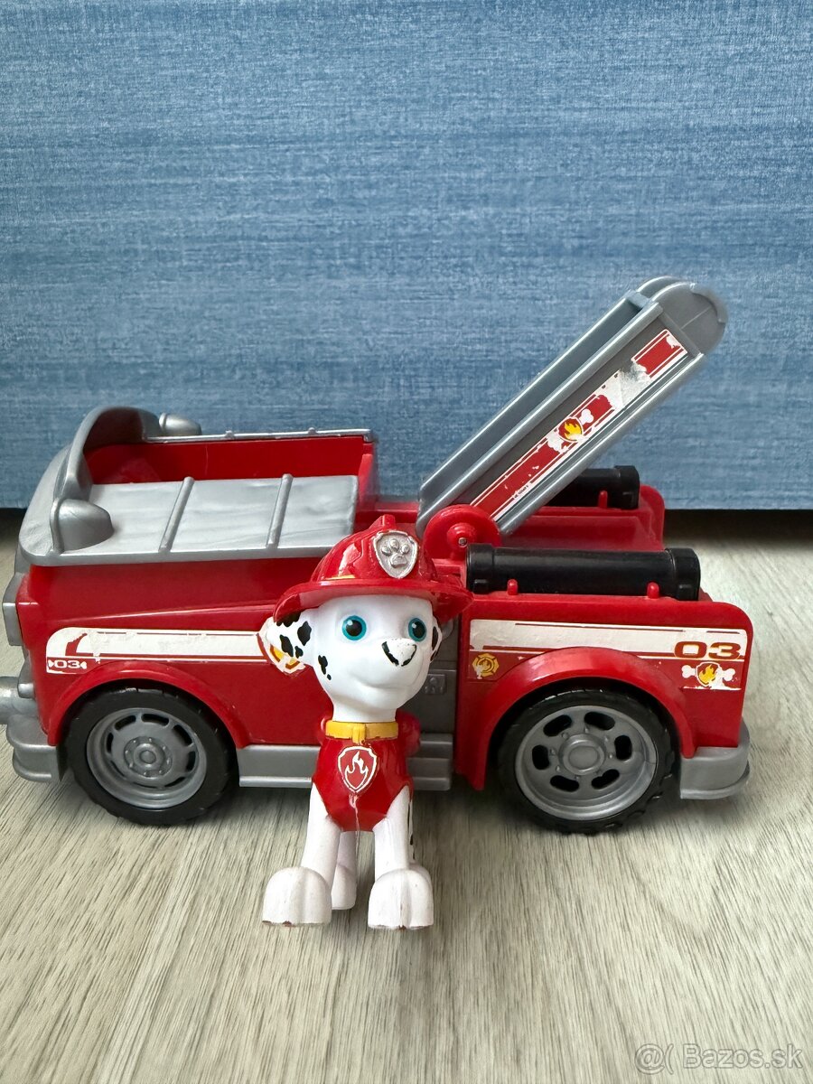 Labkova patrola - Marshal a auto