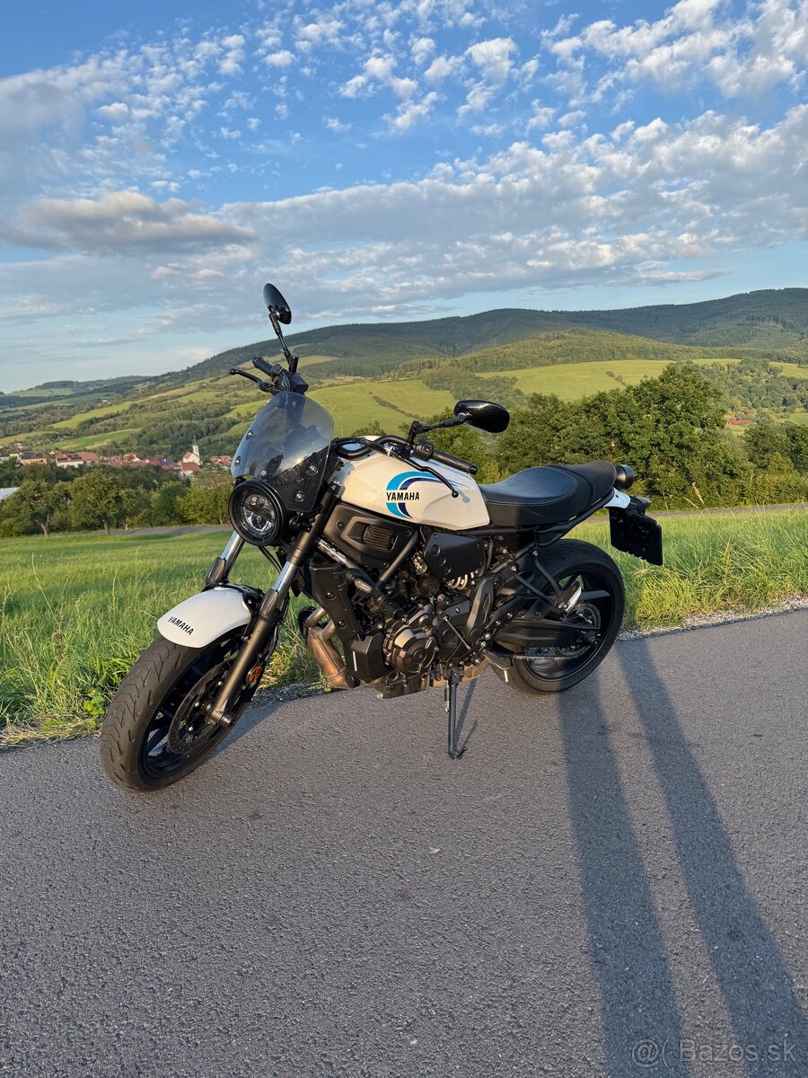 YAMAHA XSR 700 (2022)