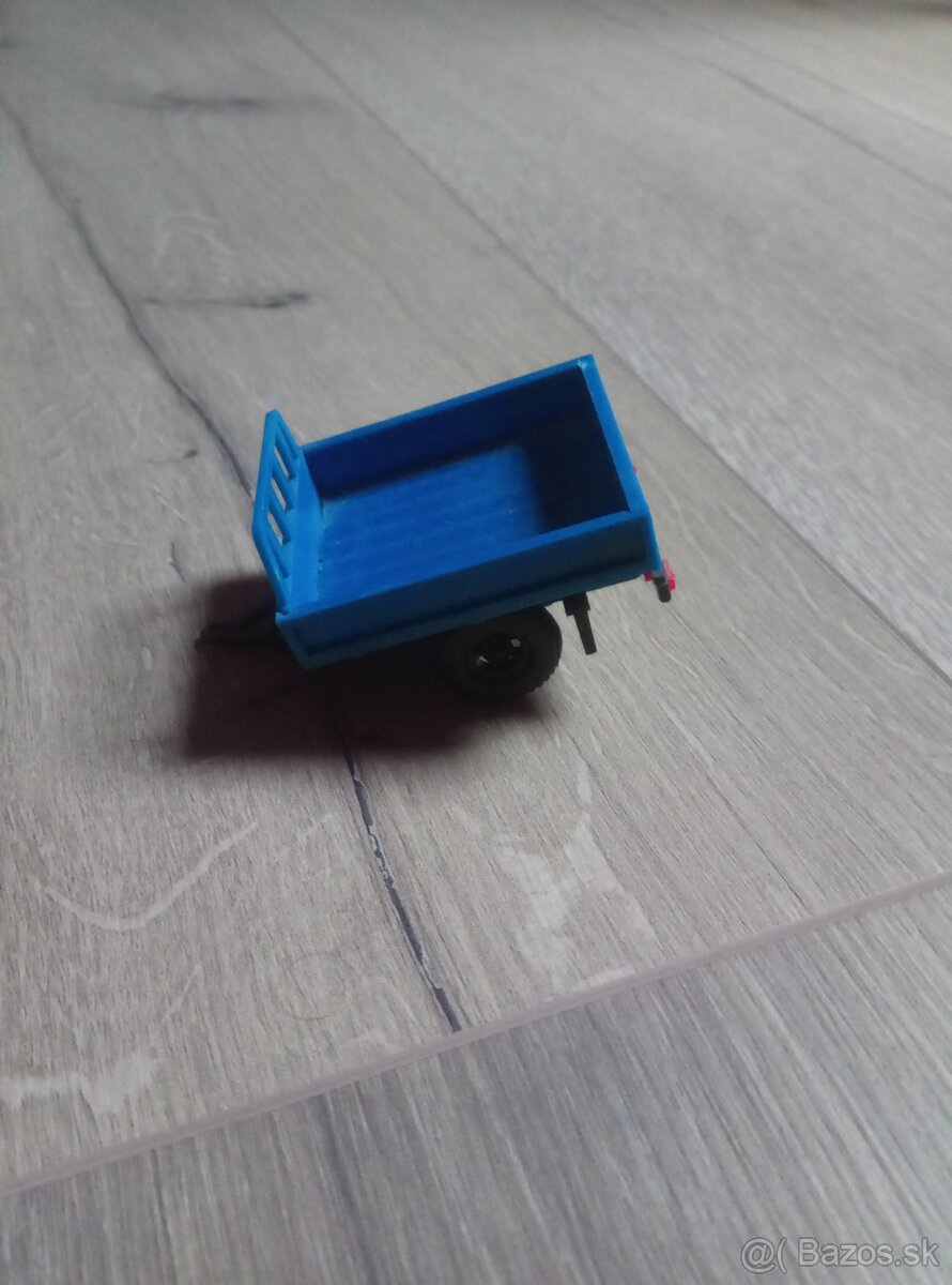Modely 1:32