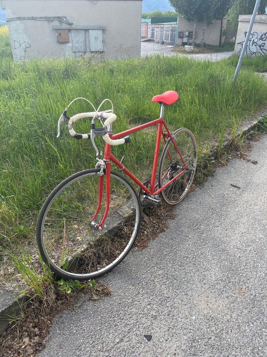 Retro bicykel Favorit vo výbornom stave