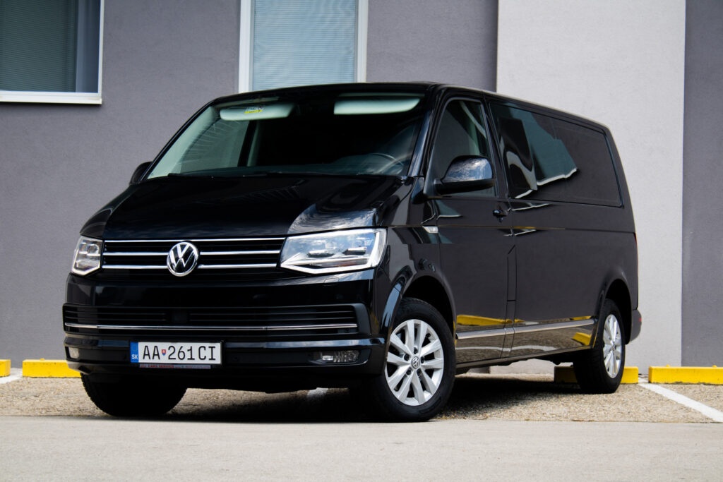 Volkswagen T6 Caravelle 2.0 TDI 150k LR Highline DSG 9 miest