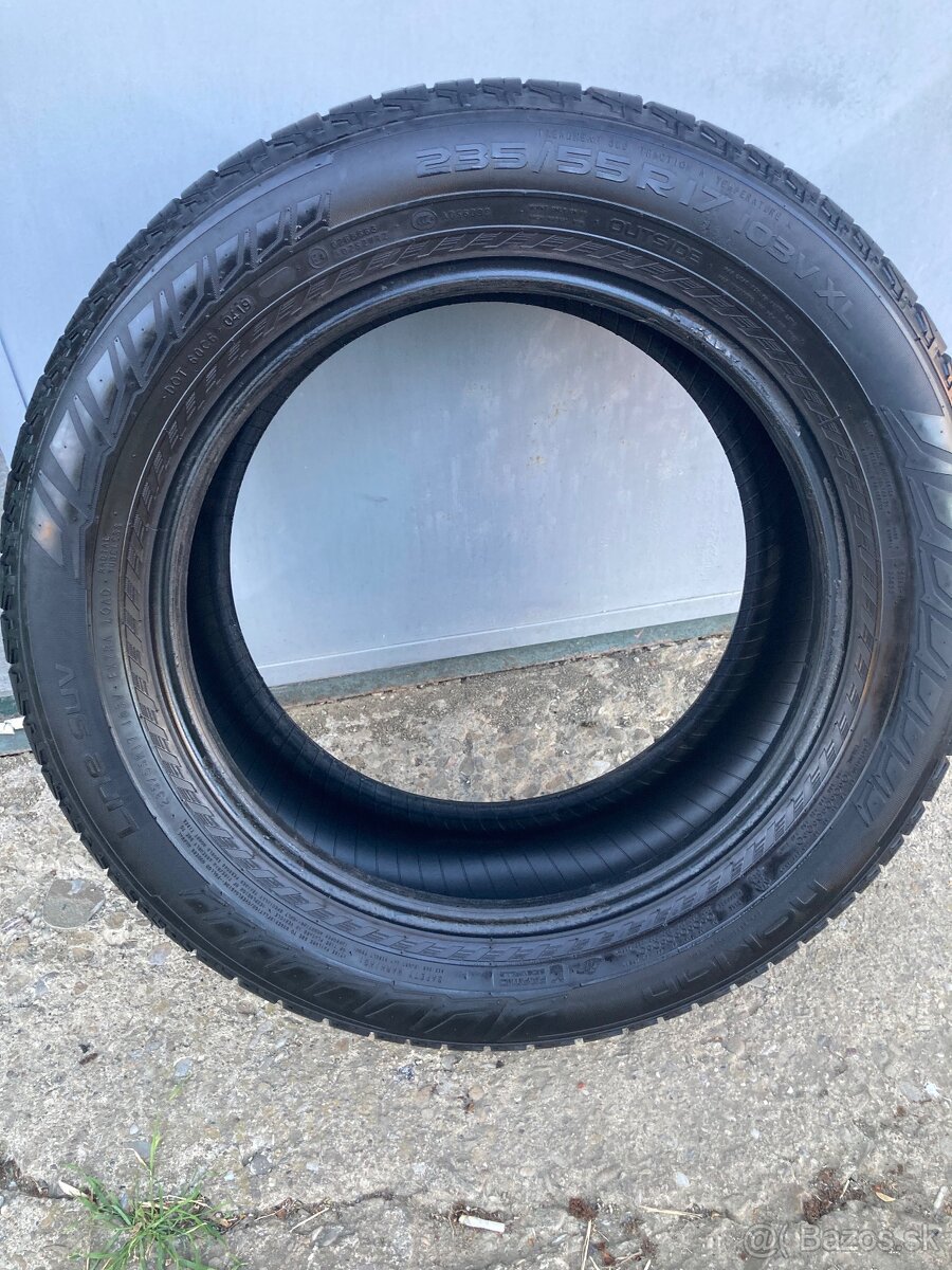 Predám letné pneumatiky 235/55R17