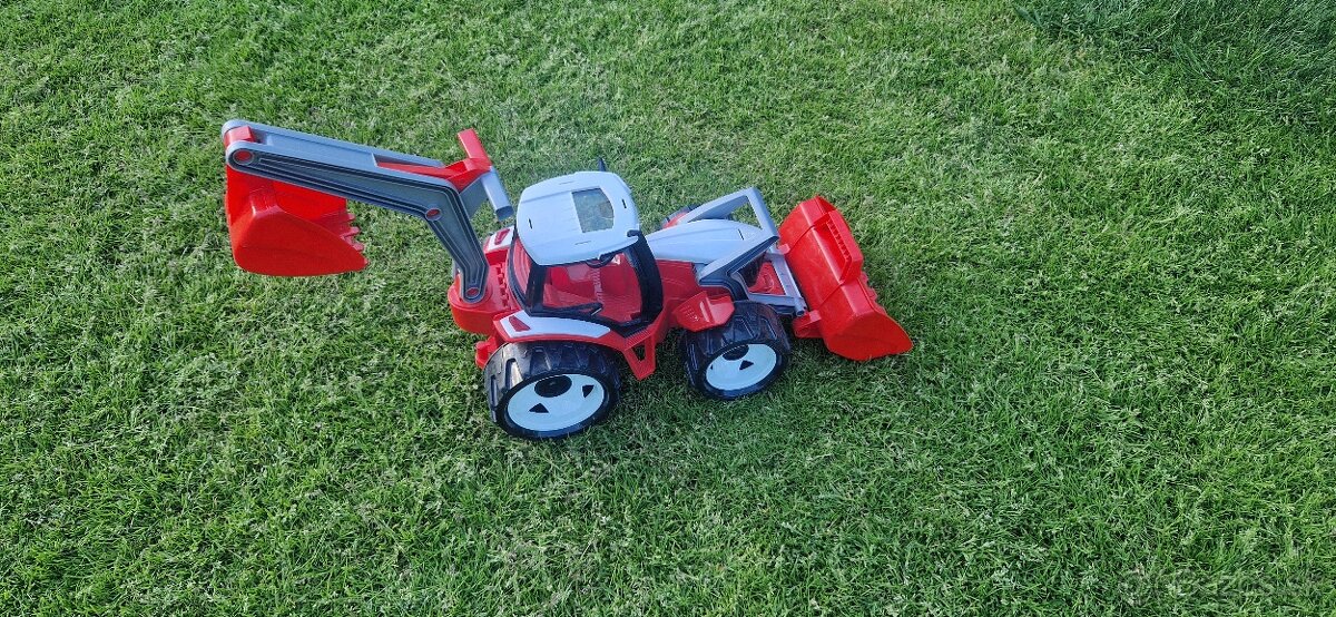 šľapaci traktor,  traktor