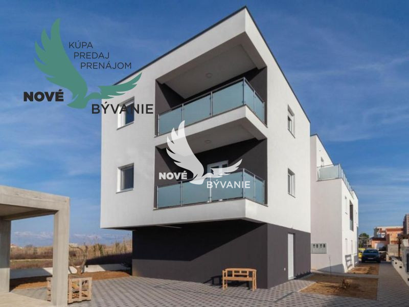 Apartmán s výhľadom na more v Chorvátsku - Privlaka