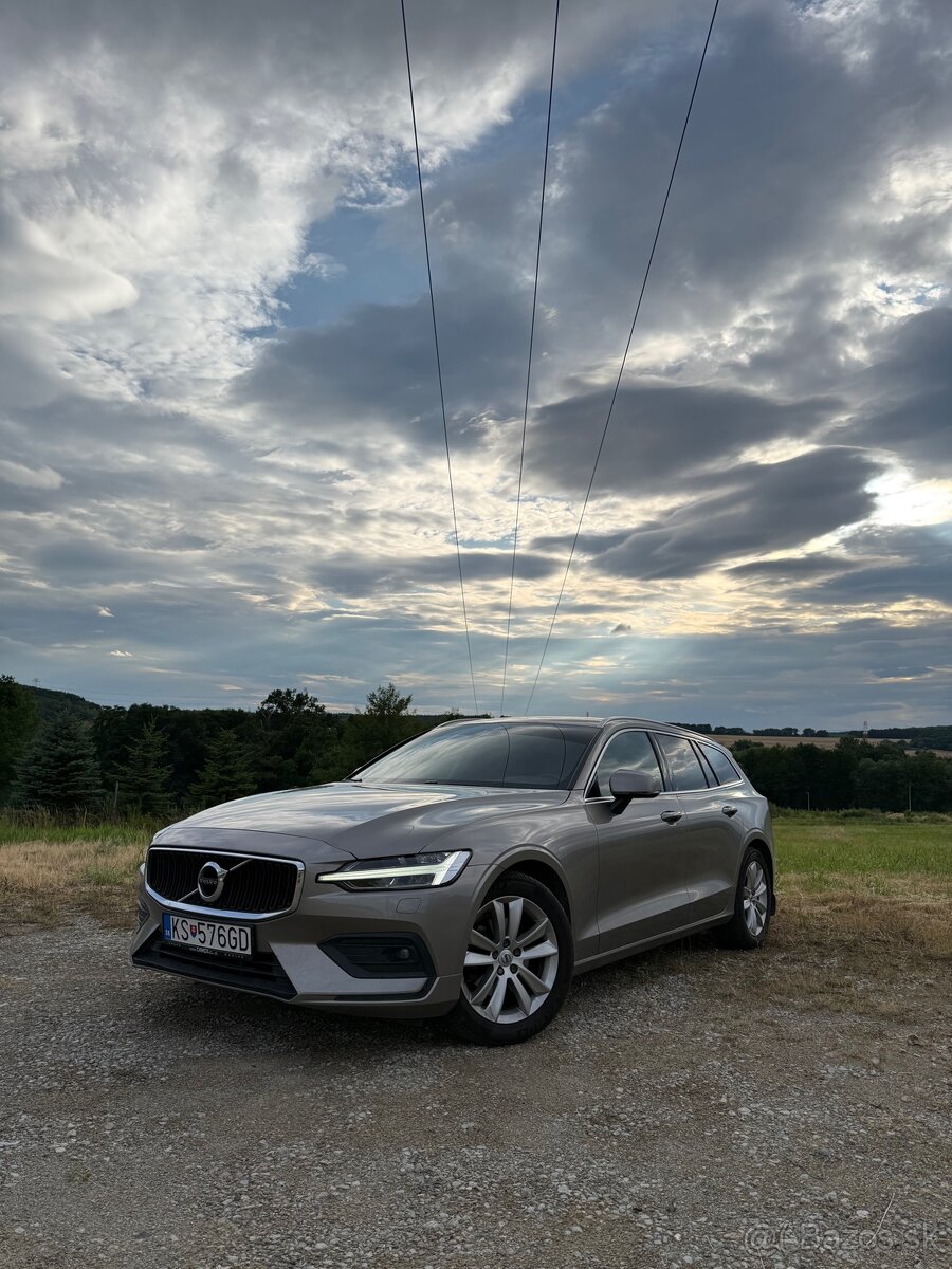 Volvo V60, 2021, 2.0 benzín