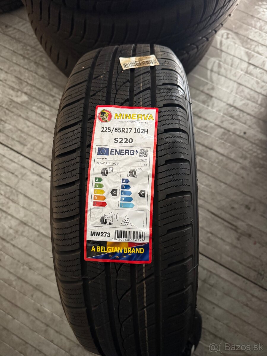 Nové zimné pneu 225/65R17 102H