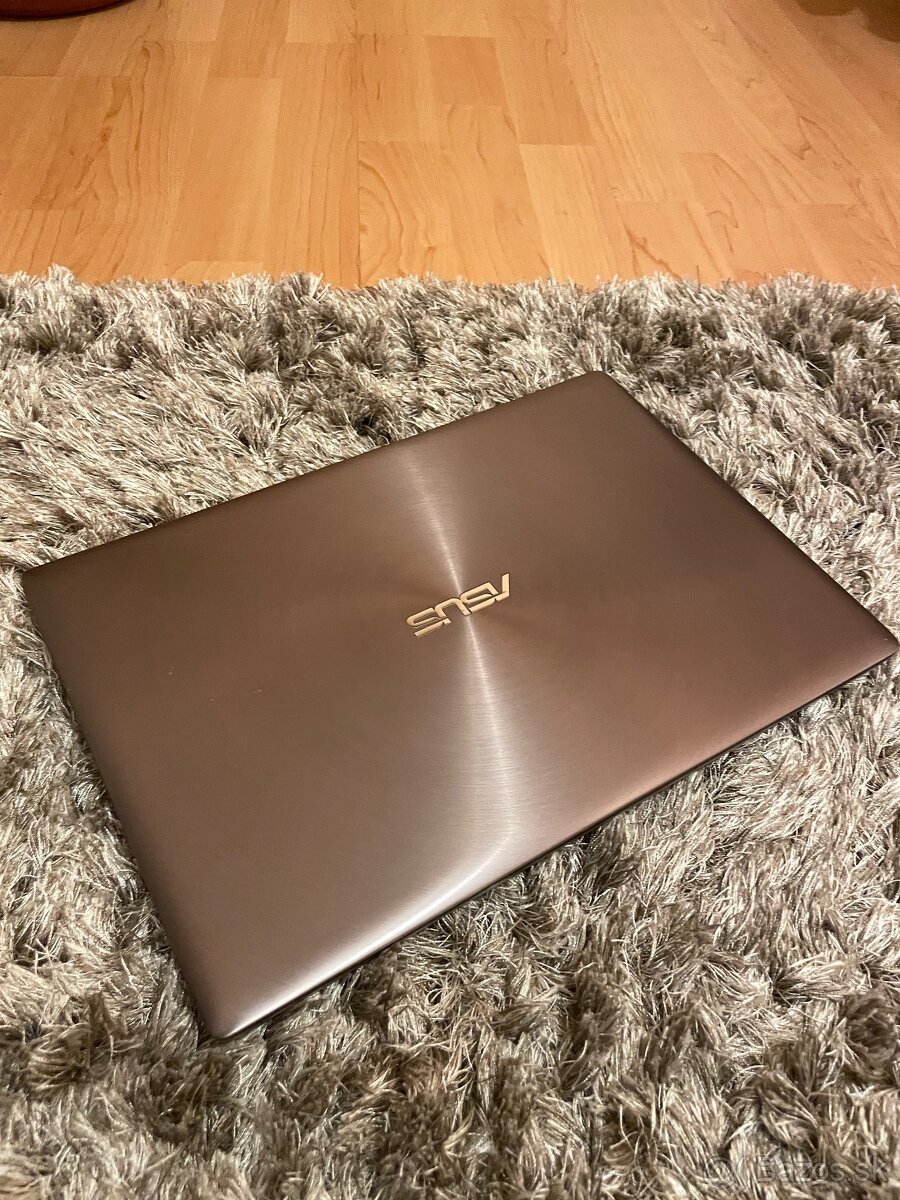 Notebook Asus Zenbook UX303UB