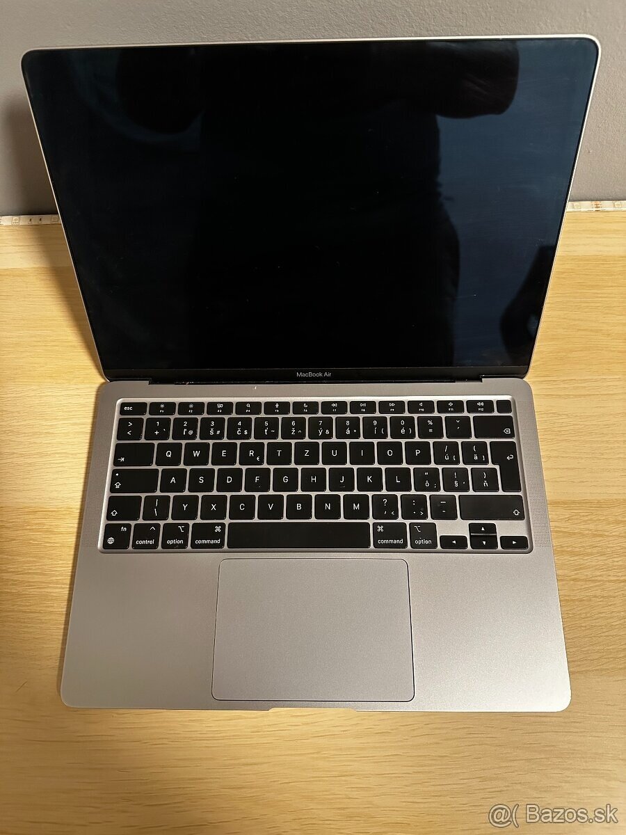 Apple MacBook Air M1 8/256GB