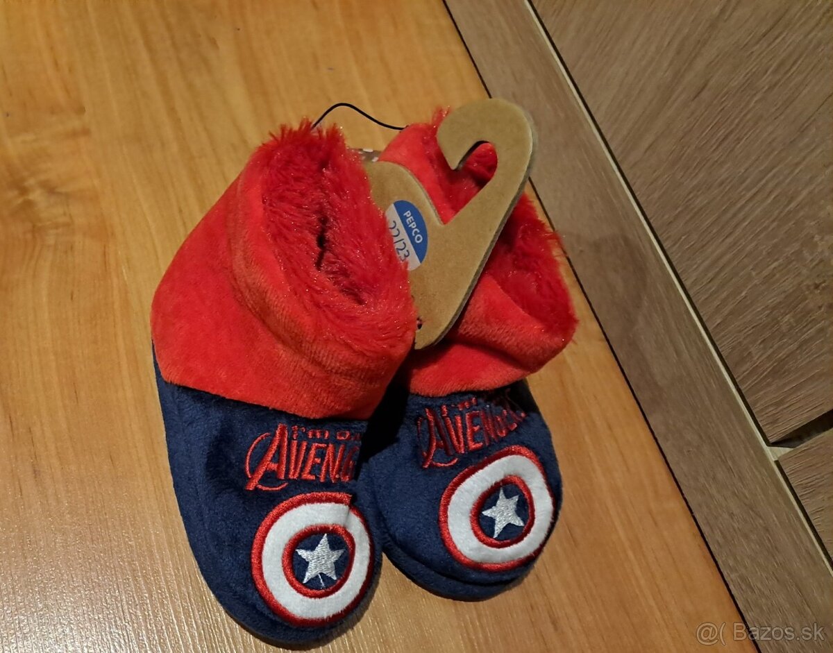 Papučky Marvel Avengers 22/23