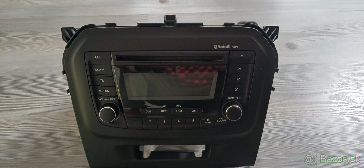 Suzuki vitara ovladaci panel