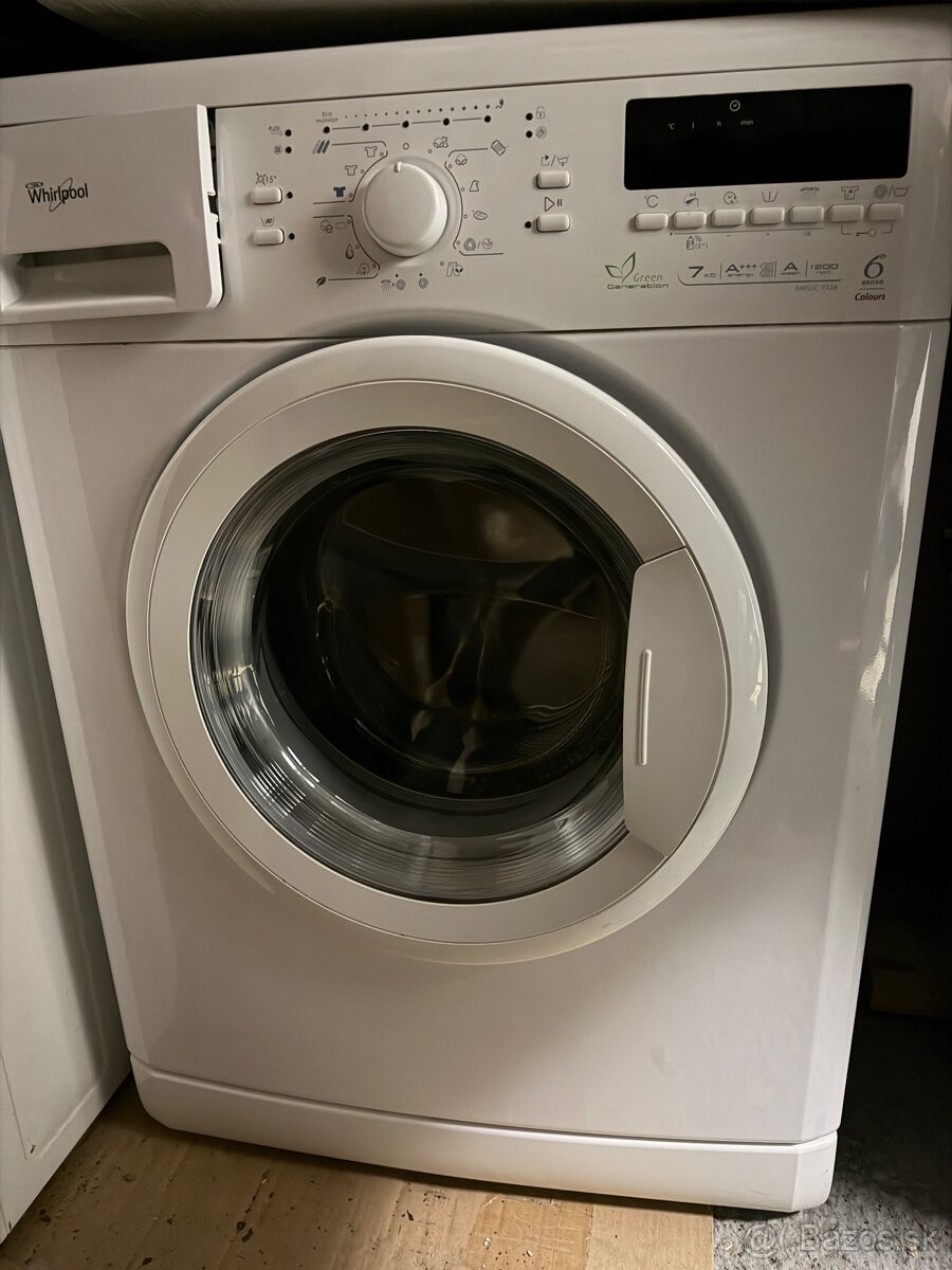 Predám automatickú práčku Whirlpool AW0/C 7328