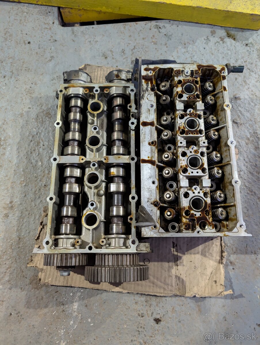Hlava valcov s ventilmi a vačkový hriadeľ