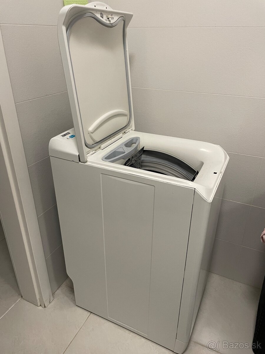 Práčka zanussi