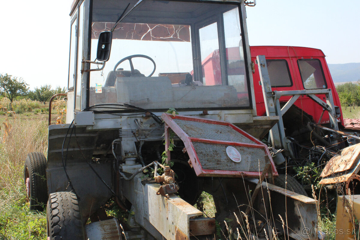 LKT 80 SKODA 180 VHODNA NA NAHRADNE DIELY