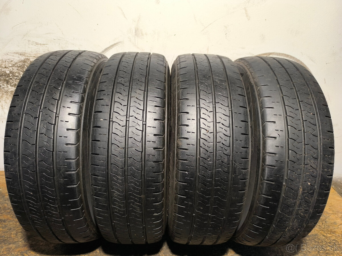 215/70 R16C Letné pneumatiky Kumho Portran 4 kusy
