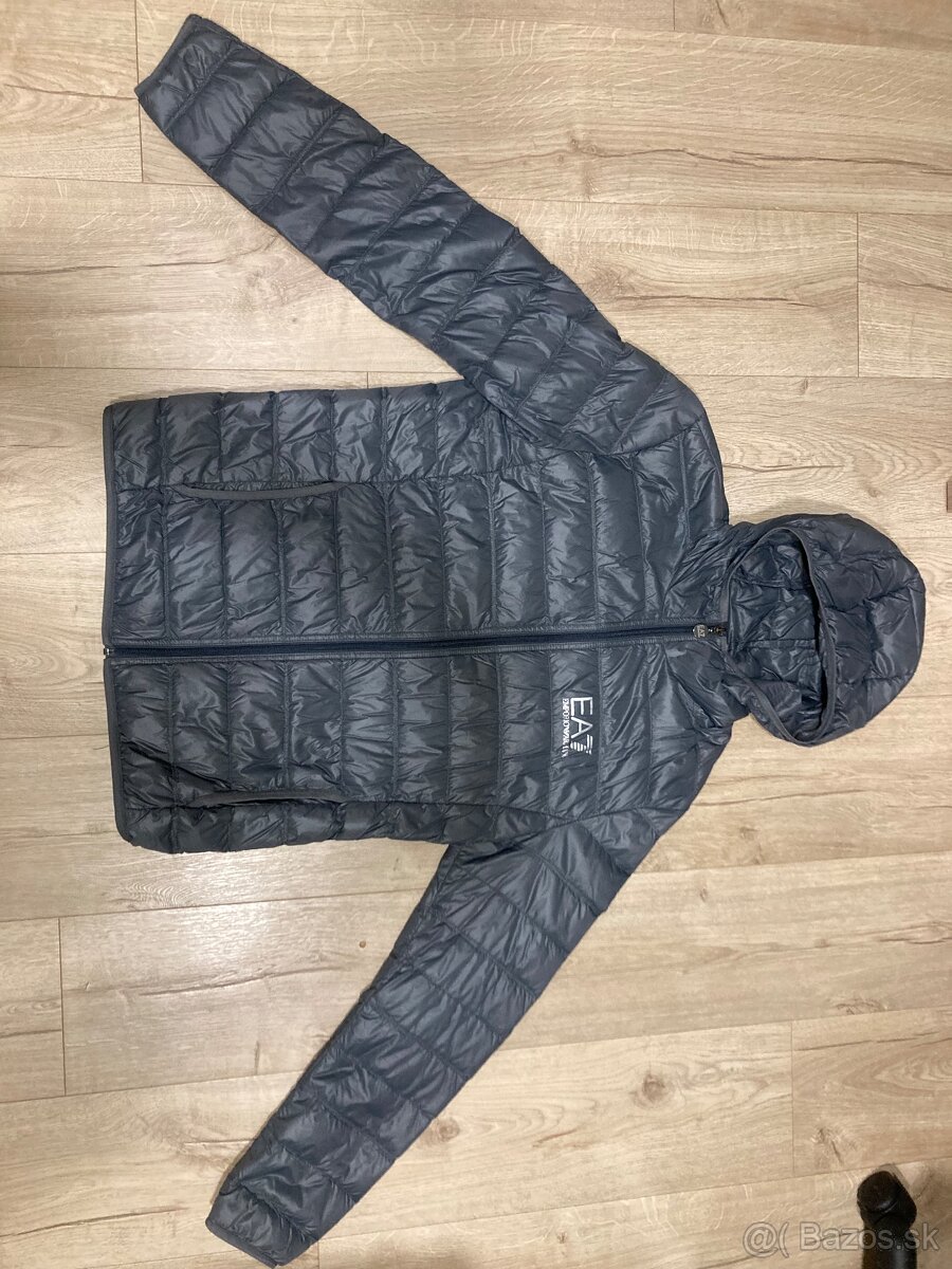 EA7 Emporio Armani prechodná bunda veľkosť L