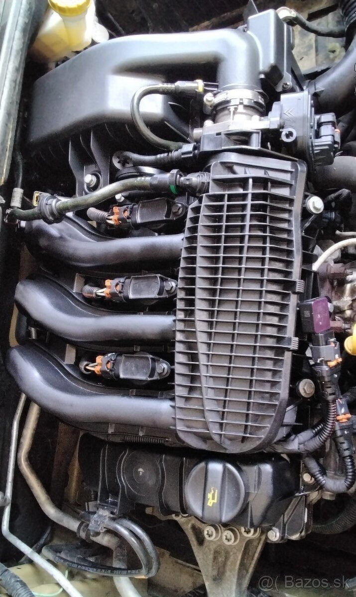 Motor HM01 Peugeot 301 1.2 VTI 2016 predám motor HM01 PEUGEO