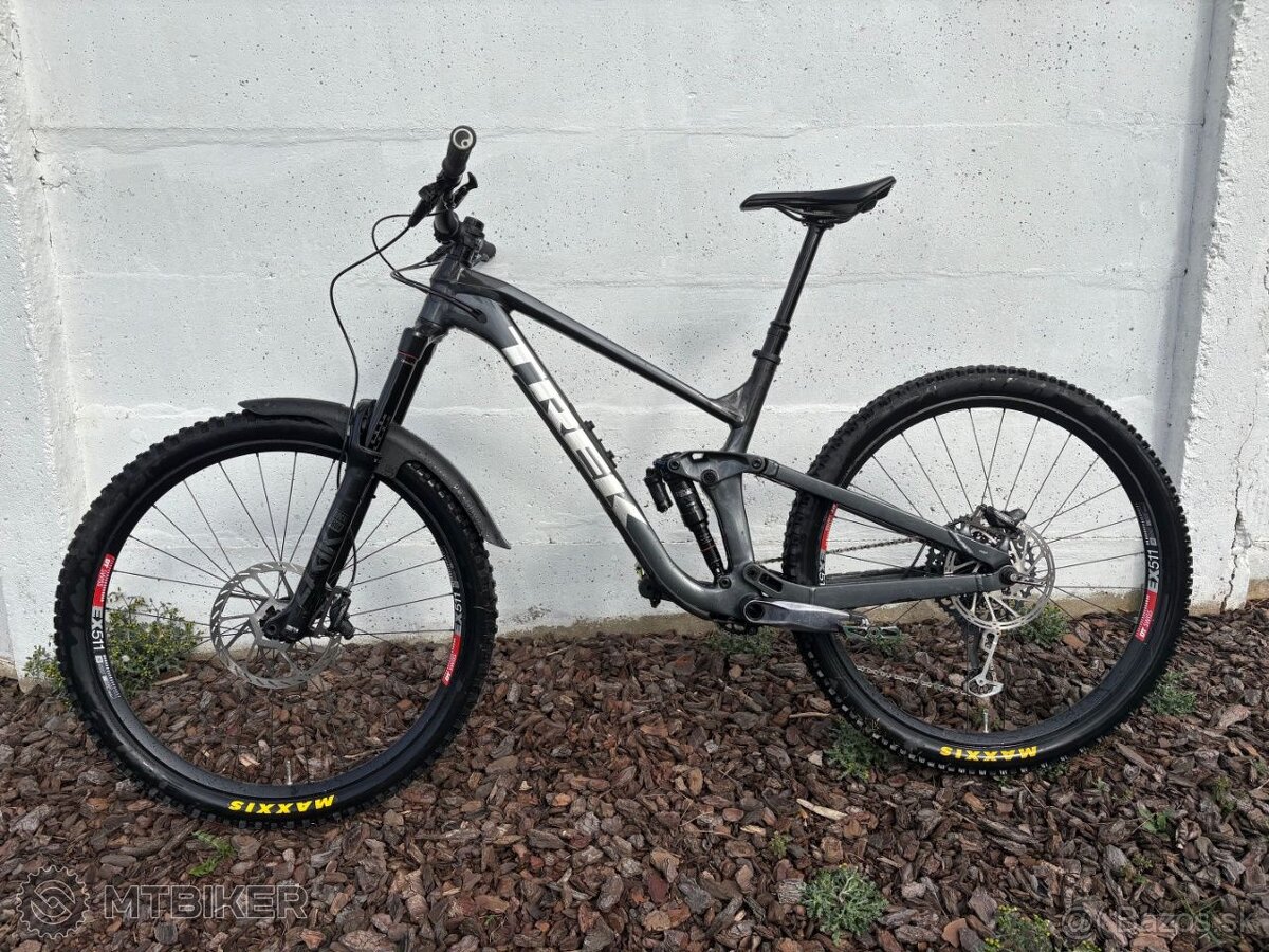 Trek Slash 8 - Lyrik Ultimate/X01, velkost L