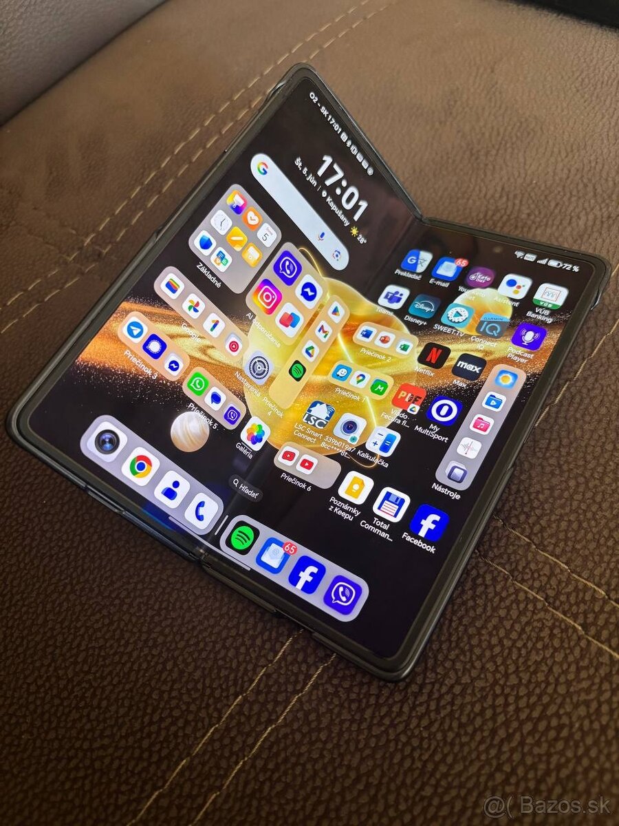 Honor Magic V3