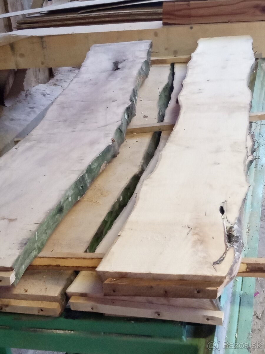 predám javorové a hrabové fošne dĺžka 2.5m hrubé 6cm .