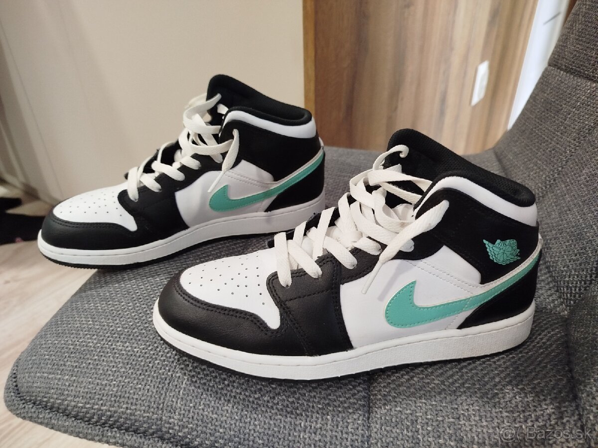 Botasky Air JORDAN 1 MID