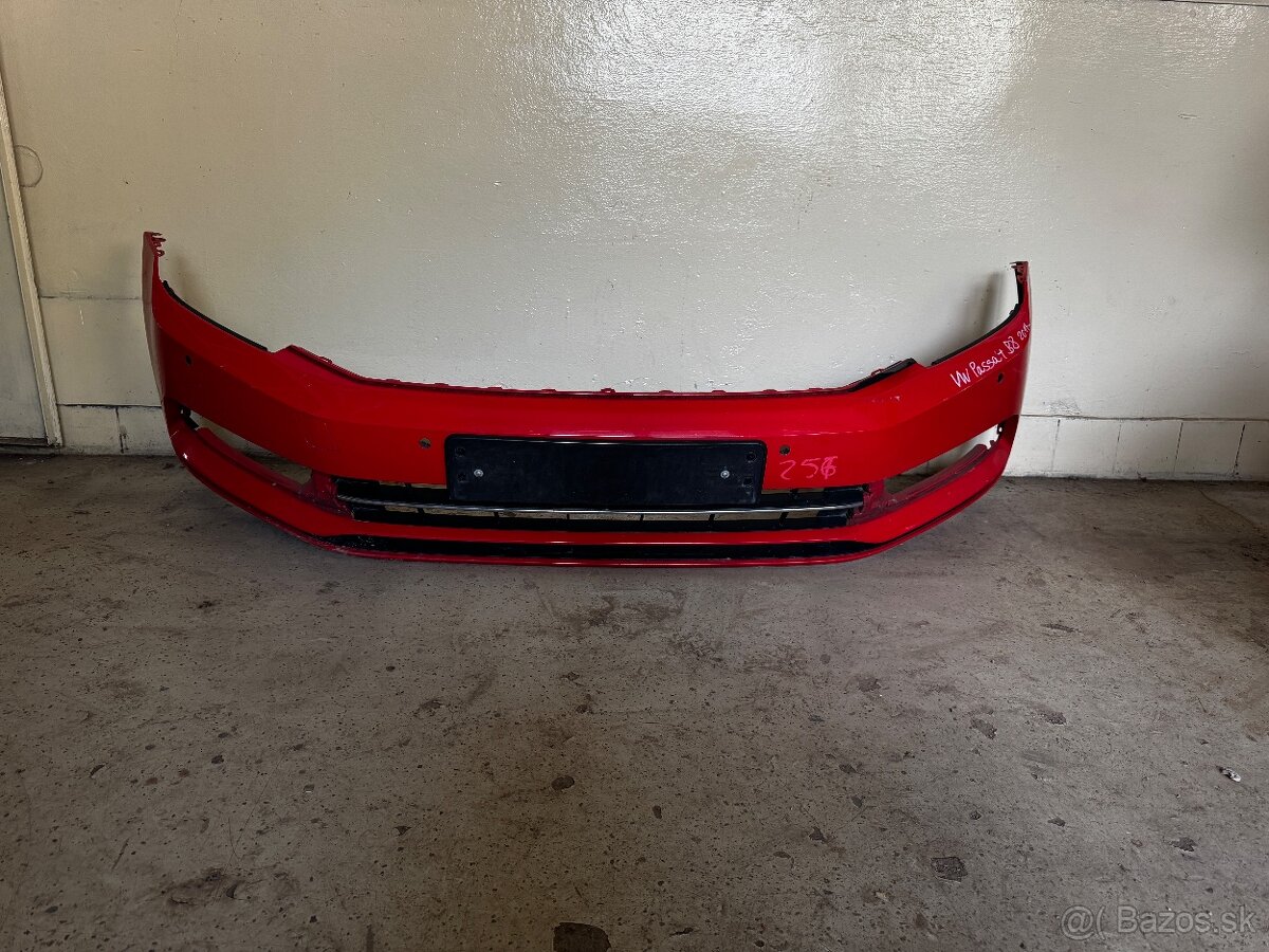 VW Passat B8 2014- predný nárazník