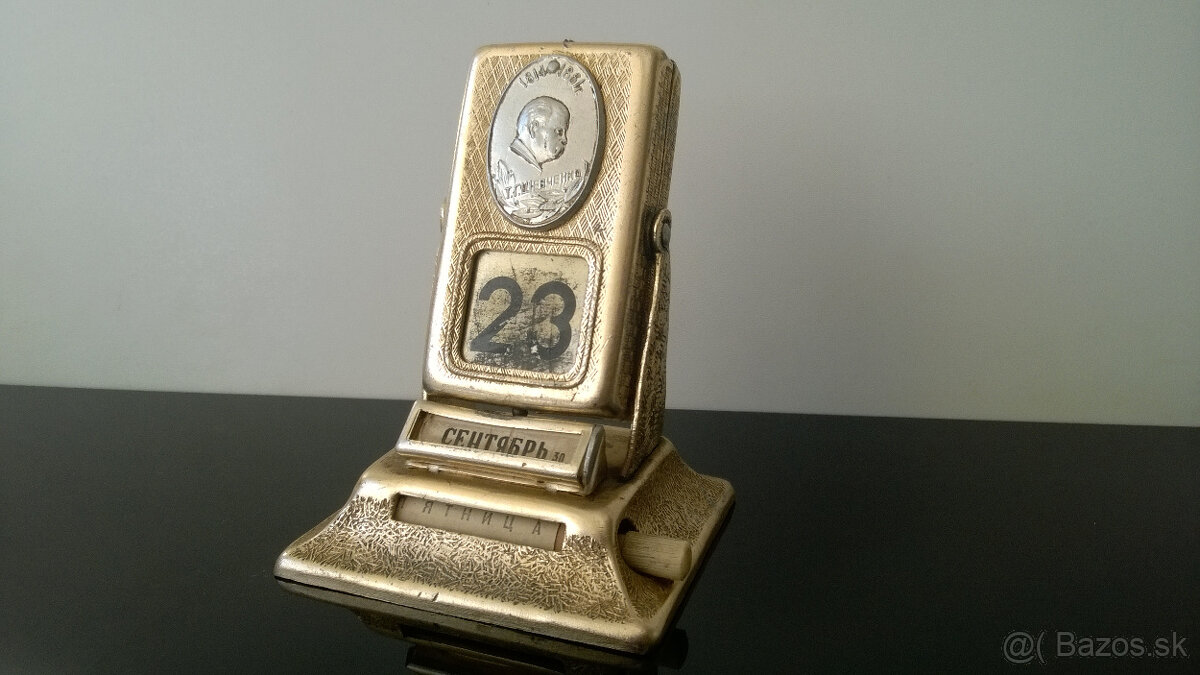 Zaujímavý pretáčací kalendár