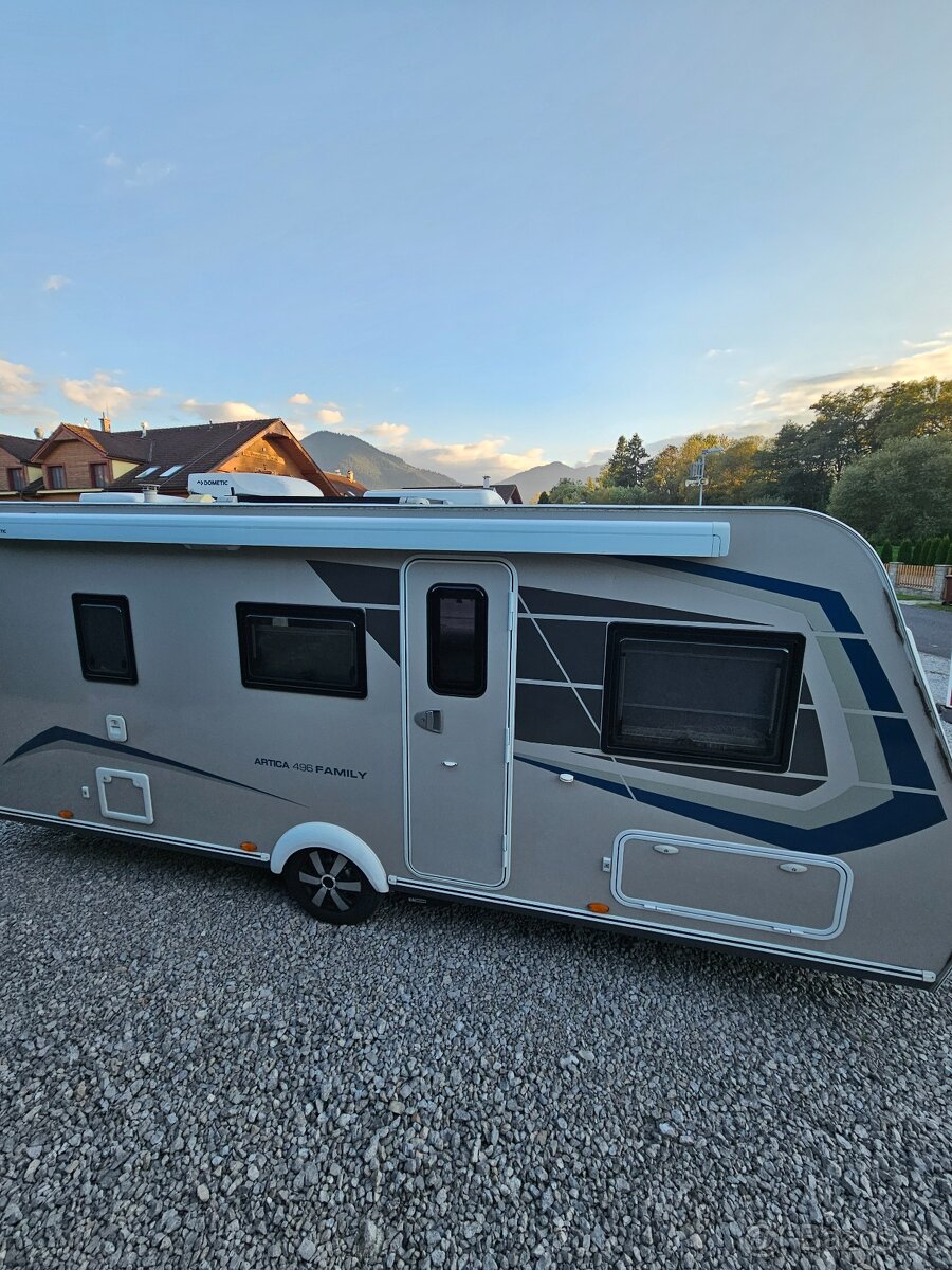 Karavan CARAVELAIR ARTICA 496