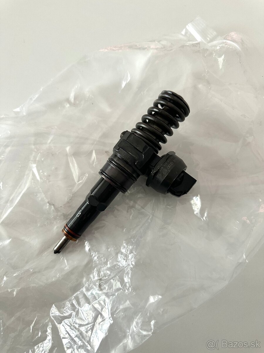 Vstrekovacia tryska 1.9 TDi 77kw PD 038130073AG