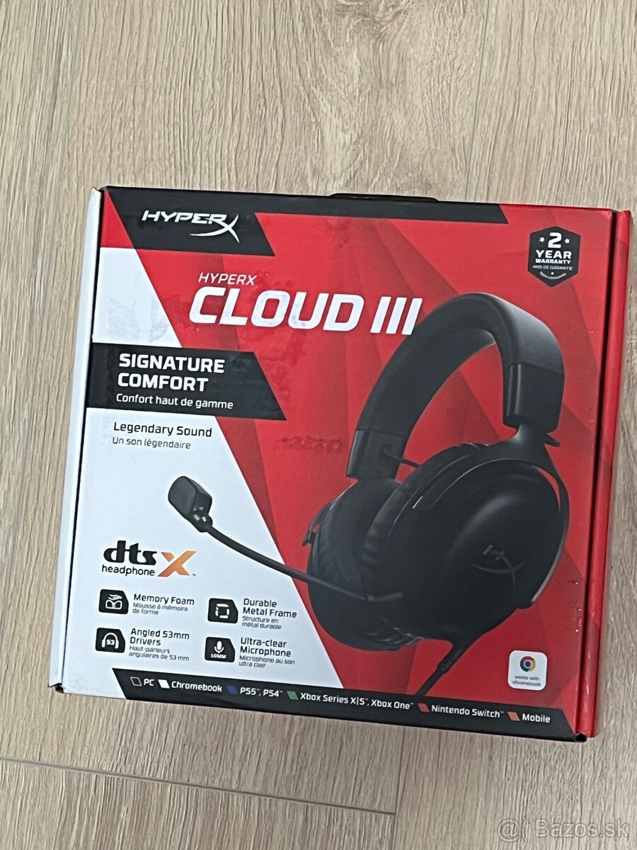 Sluchadla Hyper X Cloud III (3)