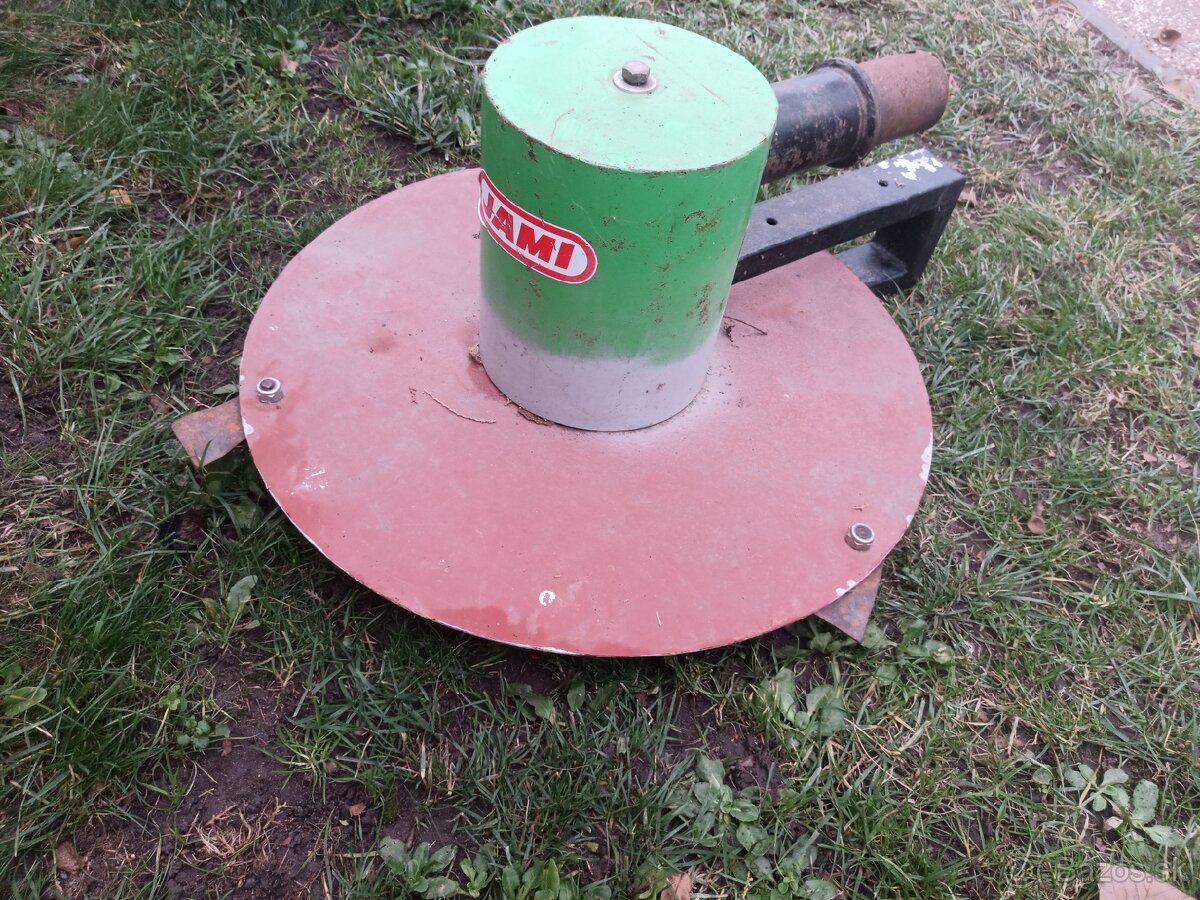 Bubnova kosacka Jami k Mf-70