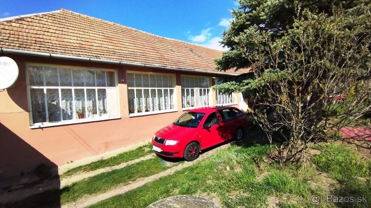 Rodinný dom Tekovské Lužany, okres Levice