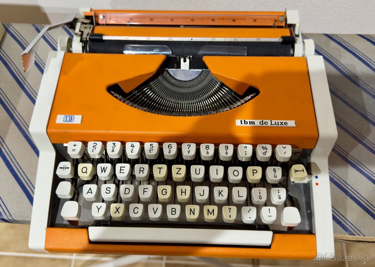 Predám retro písací stroj tbm de Luxe