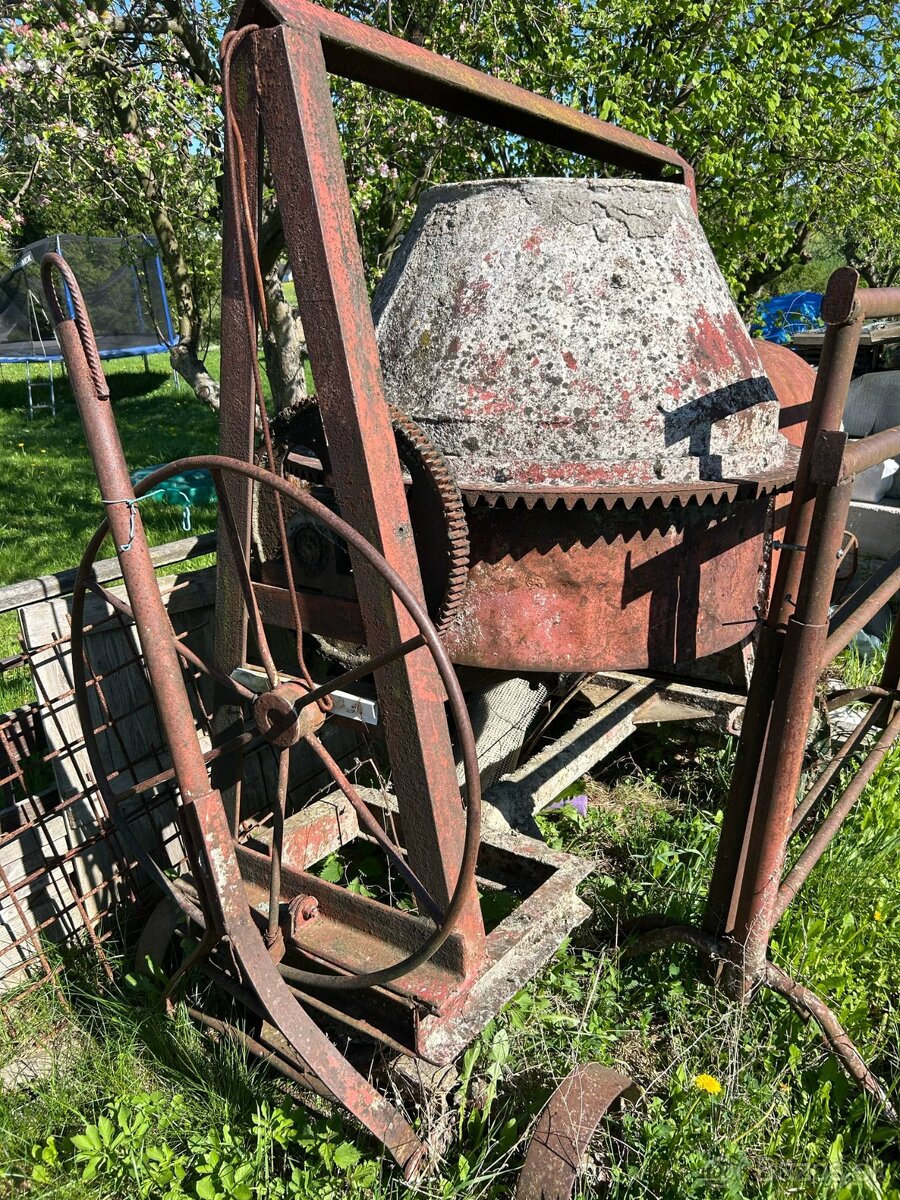 250 l miesacka