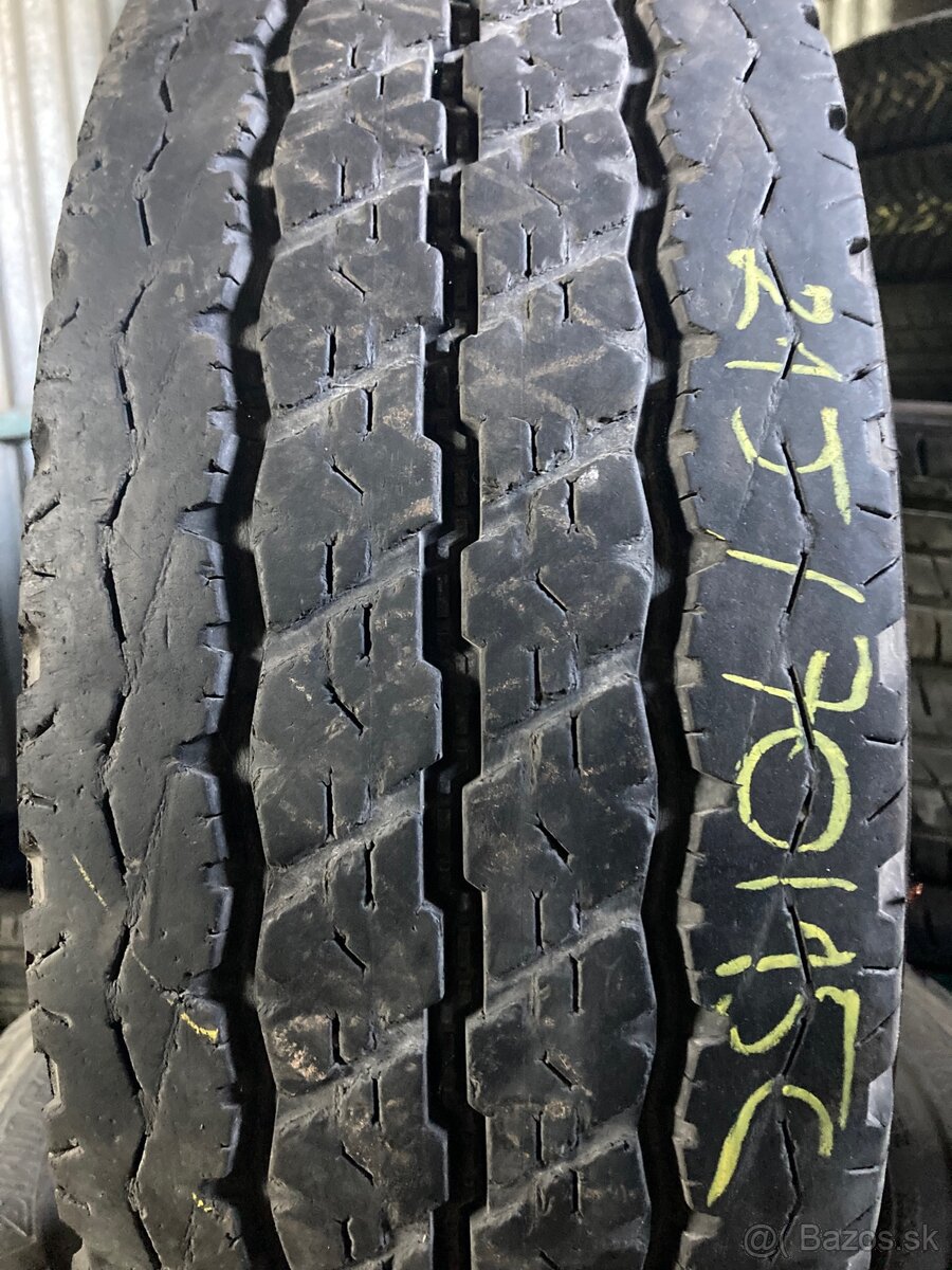 215/70R15 C
