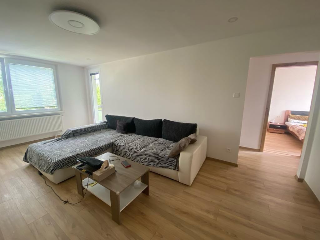Reality Simply ponúka trojizbový byt na prenájom na Hodžovej