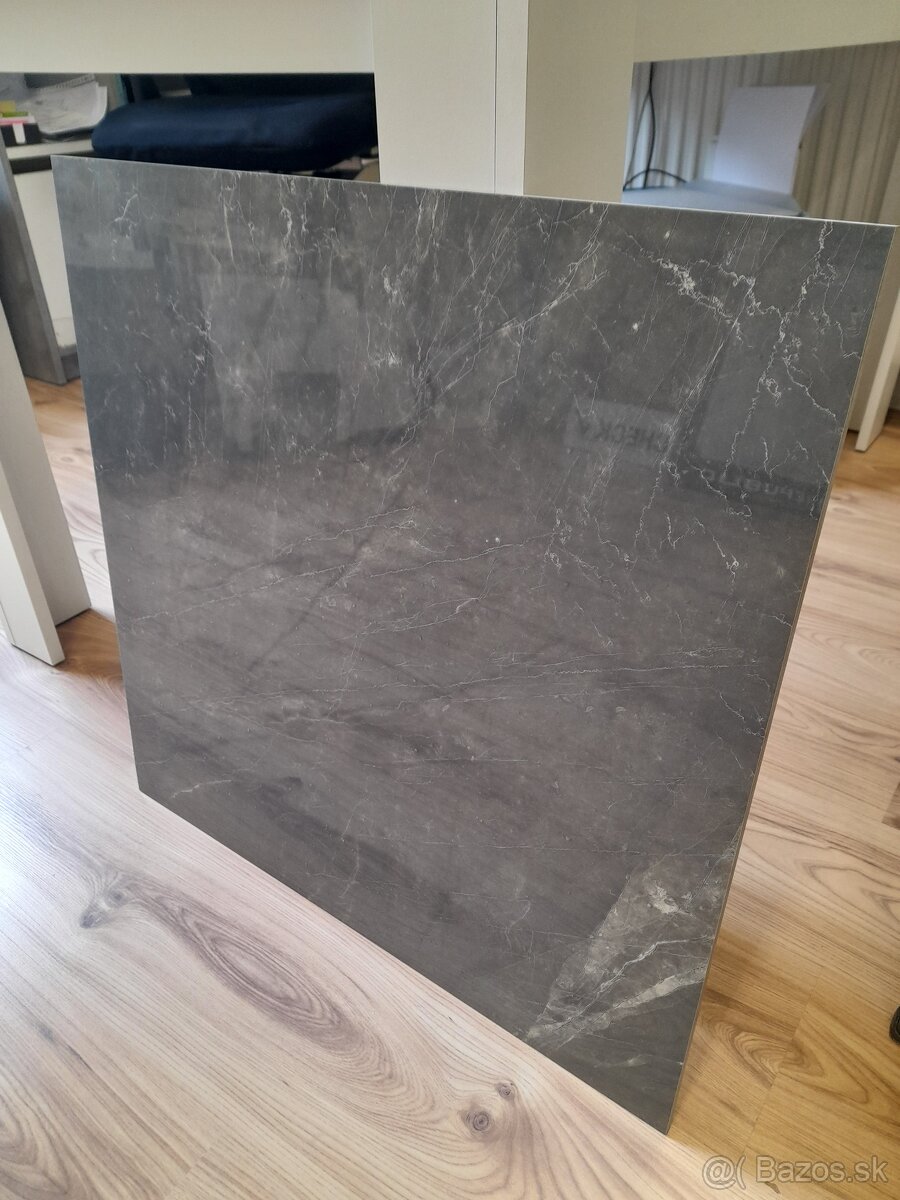 Predam dlažbu 60x60 vysoký lesk.
