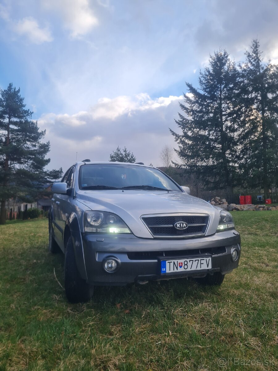 KIA SORENTO